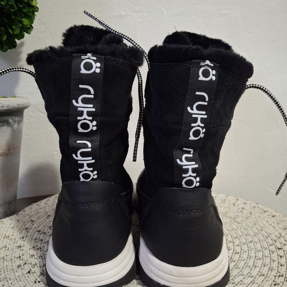 Ryka ALL ACCESS Black Winter Boots with White Accents Size 7.5. - Picture 3 of 7
